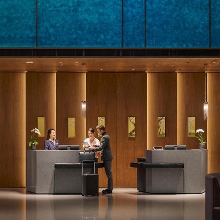 InterContinental Kaohsiung, an IHG Hotel Exterior foto The lobby of the hotel